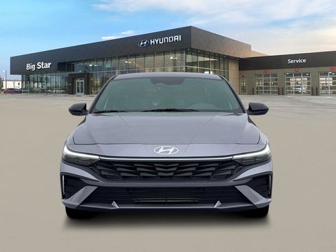 New 2026 Hyundai Elantra Sport image 12