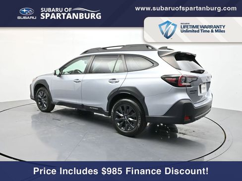 Used 2023 Subaru Outback Onyx Edition XT image 5