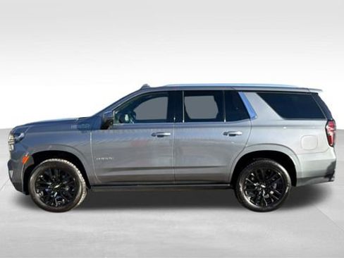 Used 2021 Chevrolet Tahoe High Country w/ Premium Package AWD/4WD image 6