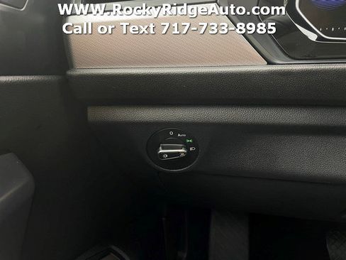 Used 2024 Volkswagen Jetta S image 14