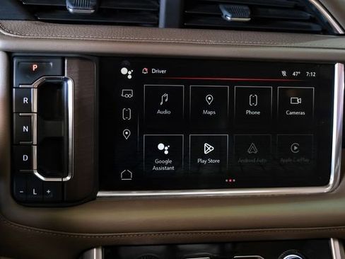 Used 2022 GMC Yukon XL Denali image 29