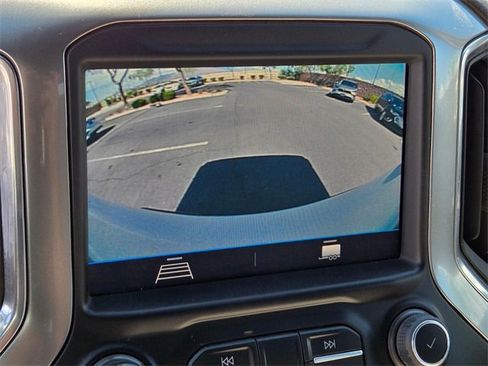 Used 2022 Chevrolet Silverado 1500 LT image 30