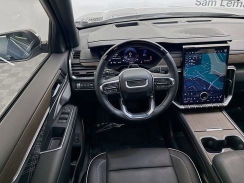 Used 2024 GMC Acadia Denali w/ Super Cruise Package AWD/4WD image 26