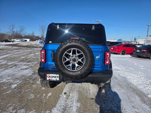 Used 2025 Ford Bronco Badlands AWD/4WD image 9