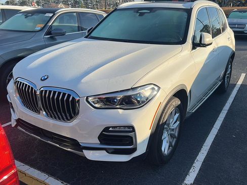 Used 2020 BMW X5 sDrive40i w/ Executive Package image 1