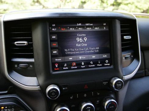 Used 2020 RAM 1500 Big Horn image 9