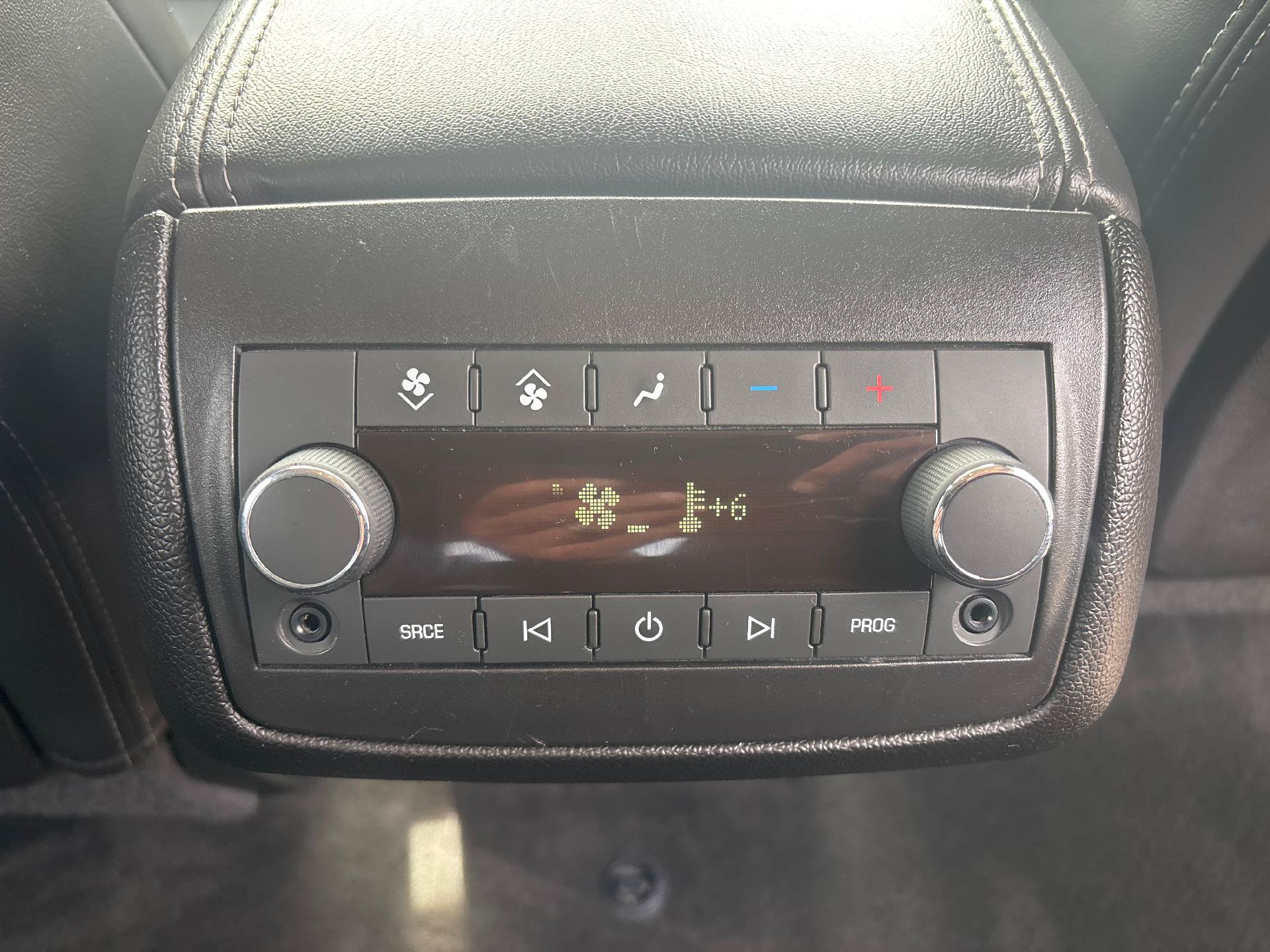 Used 2017 GMC Acadia Limited SLT AWD/4WD image 41