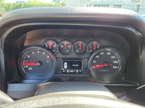 Used 2019 Chevrolet Silverado 1500 Custom w/ Custom Value Package AWD/4WD image 20