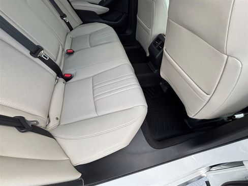 Used 2019 Honda Accord Touring image 34