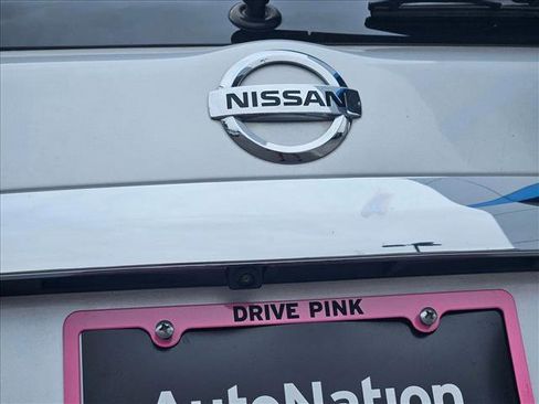 Used 2019 Nissan Pathfinder S FWD image 30