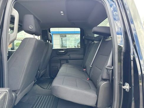 Used 2022 Chevrolet Silverado 2500 Custom w/ Custom Value Package AWD/4WD image 11