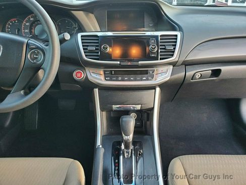 Used 2013 Honda Accord EX image 17