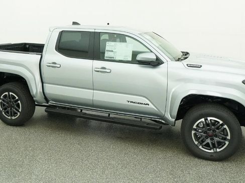 New 2026 Toyota Tacoma TRD Sport image 39