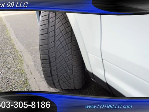 Used 2017 Porsche Cayenne Platinum Edition image 4