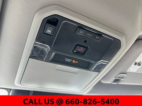 Used 2023 Toyota Tundra SR5 w/ SR5 Convenience Package AWD/4WD image 17
