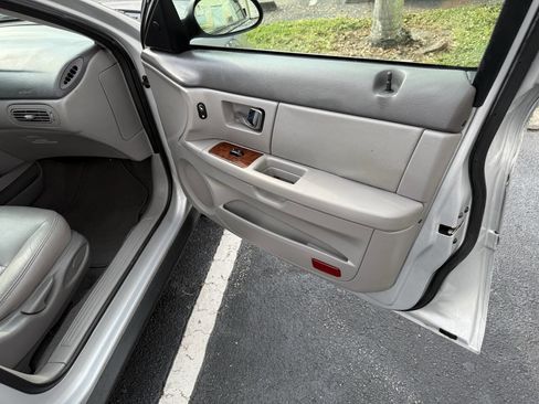 Used 2003 Mercury Sable LS Premium image 15