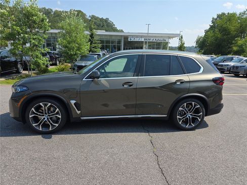 New 2026 BMW X5 xDrive50e AWD/4WD image 6