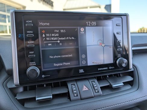 Used 2019 Toyota RAV4 Limited image 25