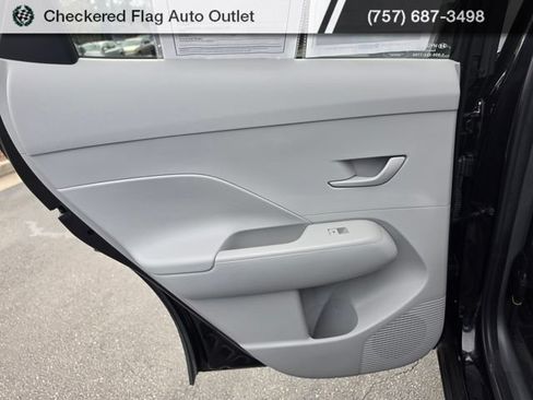 Used 2024 Hyundai Kona SEL w/ Convenience Package AWD/4WD image 24
