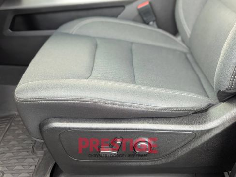 Used 2022 RAM 1500 Big Horn RWD image 29