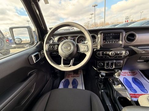 Used 2023 Jeep Wrangler Sport S image 21