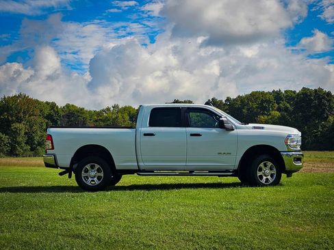 Used 2024 RAM 2500 Big Horn w/ Bed Utility Group AWD/4WD image 3