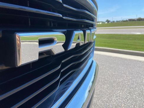 Used 2019 RAM 1500 Big Horn image 2