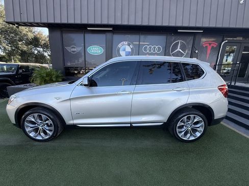 Used 2017 BMW X3 sDrive28i RWD image 7