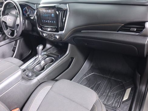 Used 2018 Chevrolet Traverse LT AWD/4WD image 41