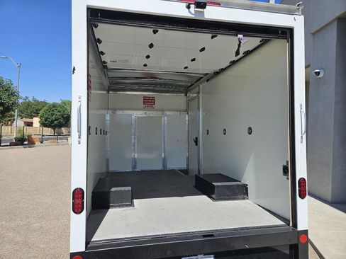 Used 2023 Ford Transit 350 DRW RWD image 10