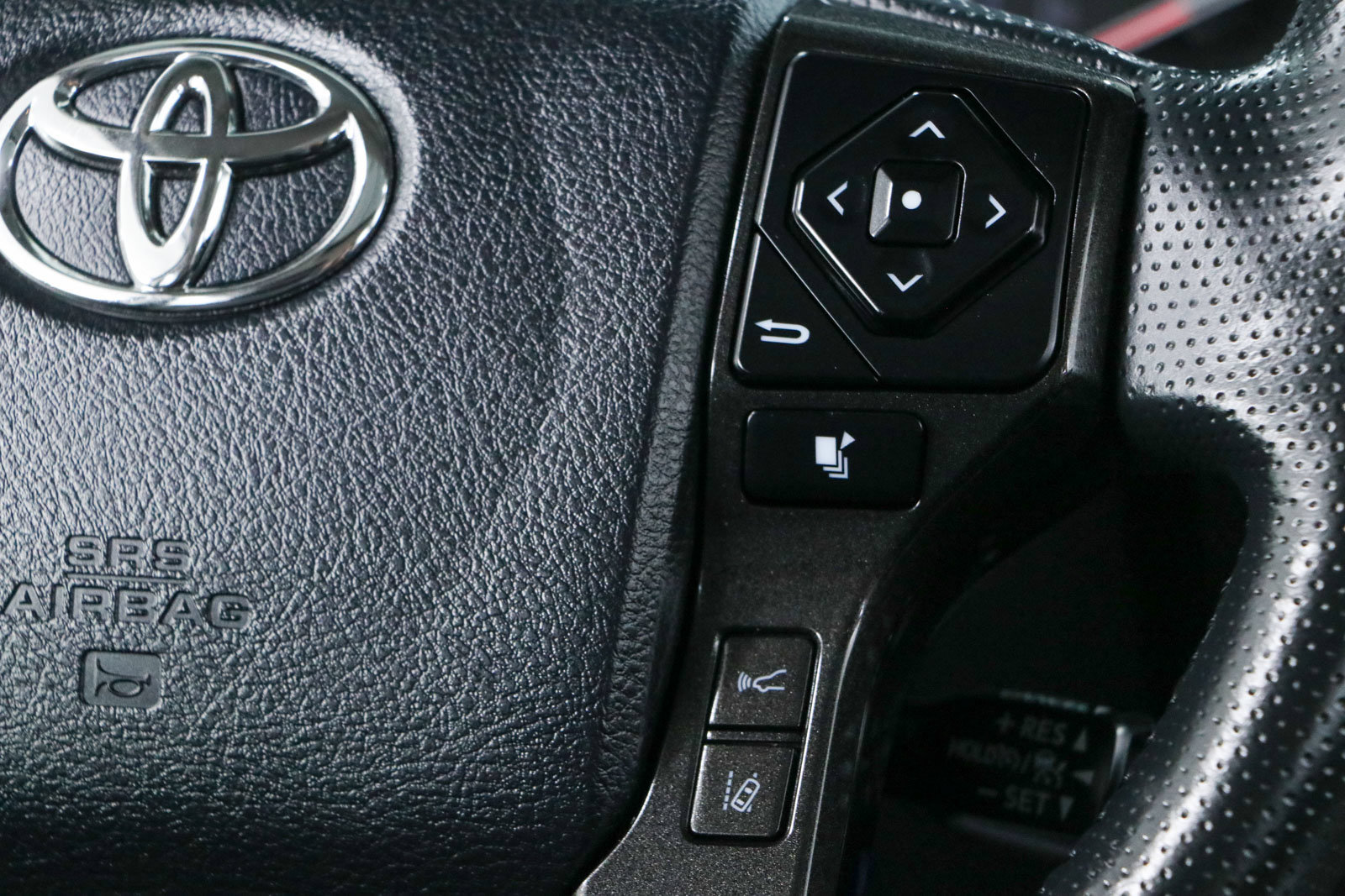 Used 2024 Toyota 4Runner TRD Pro AWD/4WD image 15