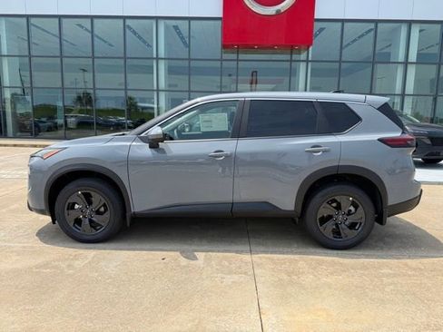 New 2026 Nissan Rogue SV FWD image 2