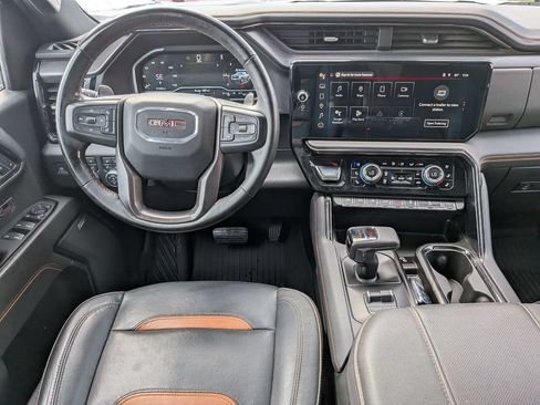 Used 2024 GMC Sierra 1500 AT4 w/ Technology Package AWD/4WD image 21
