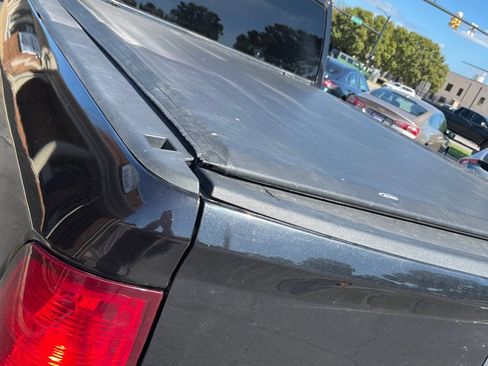 Used 2015 RAM 1500 Express image 14