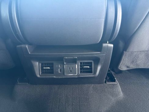 Used 2024 Chevrolet Silverado 1500 LT AWD/4WD image 42