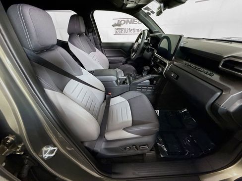 Certified 2024 Toyota Tacoma TRD Sport w/ TRD Sport Upgrade Package AWD/4WD image 31