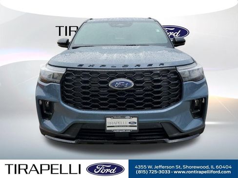 New 2026 Ford Explorer ST-Line image 9