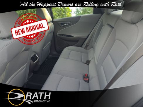 Used 2022 Chevrolet Malibu LT image 16