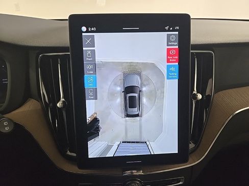 New 2026 Volvo XC60 T8 Plus w/ Protection Package Premier image 19