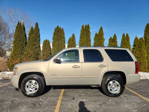 Used 2011 Chevrolet Tahoe LS image 14