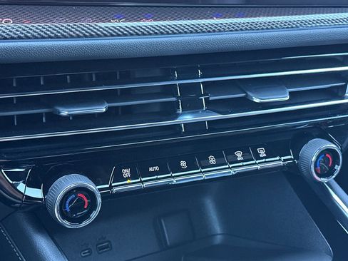 New 2026 Chevrolet Traverse High Country w/ LPO, Illumination Package image 22