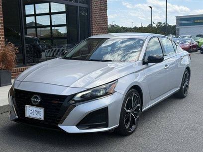 Used 2023 Nissan Altima 2.5 SR