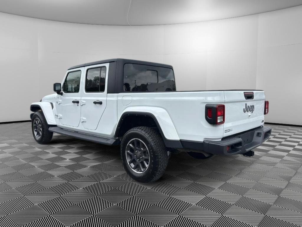 Used 2022 Jeep Gladiator Overland w/ Popular Equipment Package AWD/4WD image 3