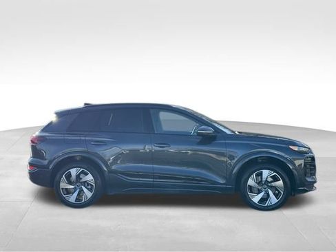 Certified 2025 Audi Q6 e-tron Premium Plus w/ Premium Plus image 8