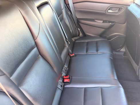 Certified 2023 Nissan Rogue SV w/ SV Premium B Package FWD image 14