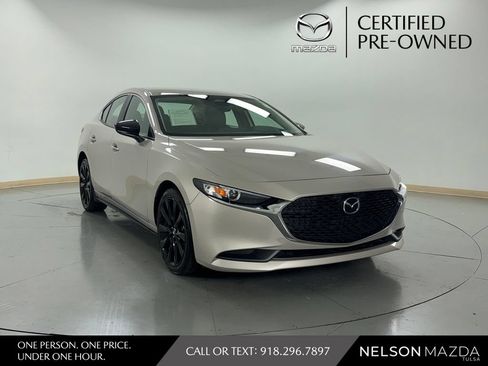 Certified 2025 MAZDA MAZDA3 s FWD image 4