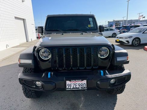 Used 2023 Jeep Wrangler Unlimited image 9