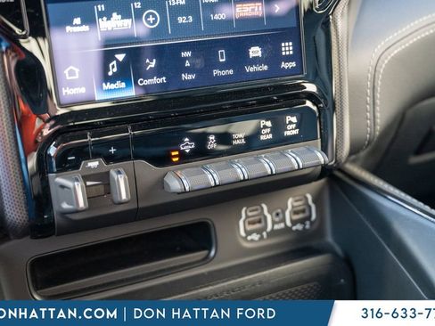 Used 2022 RAM 1500 Limited image 11