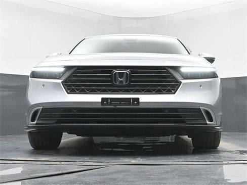 Used 2024 Honda Accord Touring image 43