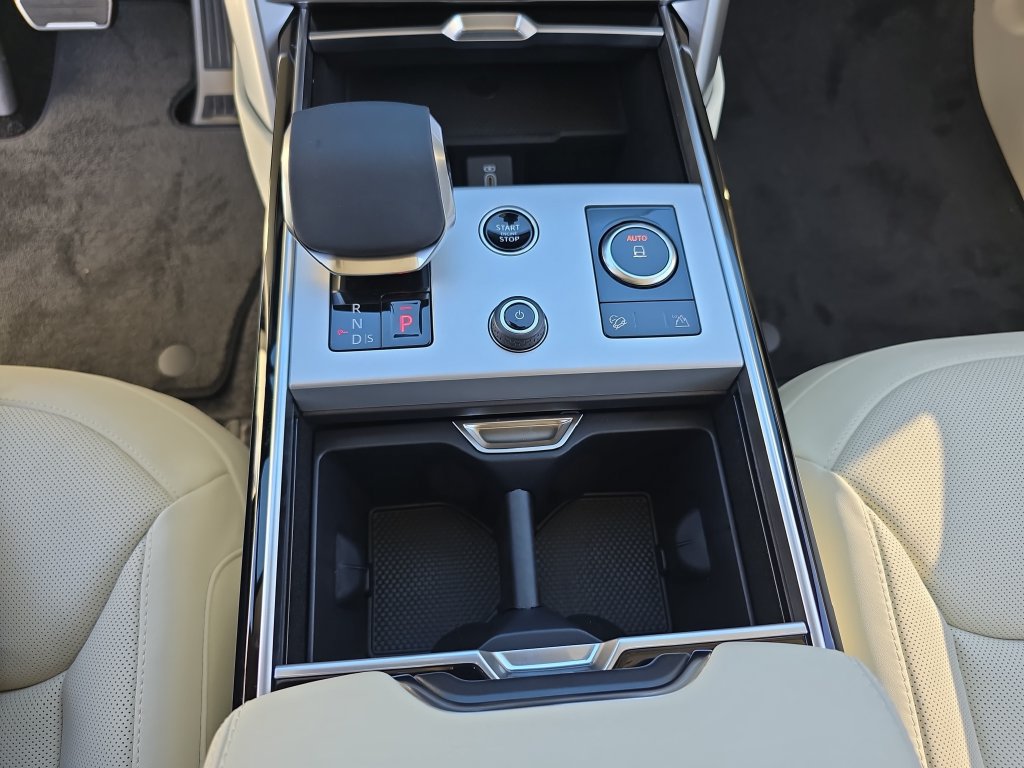 New 2027 Land Rover Range Rover SE AWD/4WD image 25